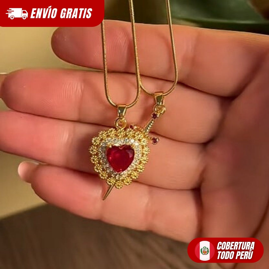 Collar Corazon y Espada Duo para Parejas